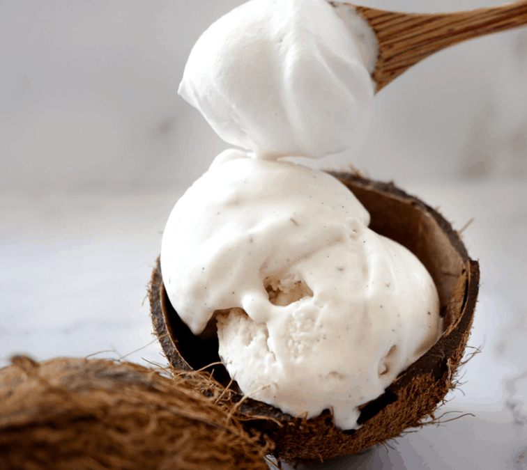 Whipped protein coconut topping